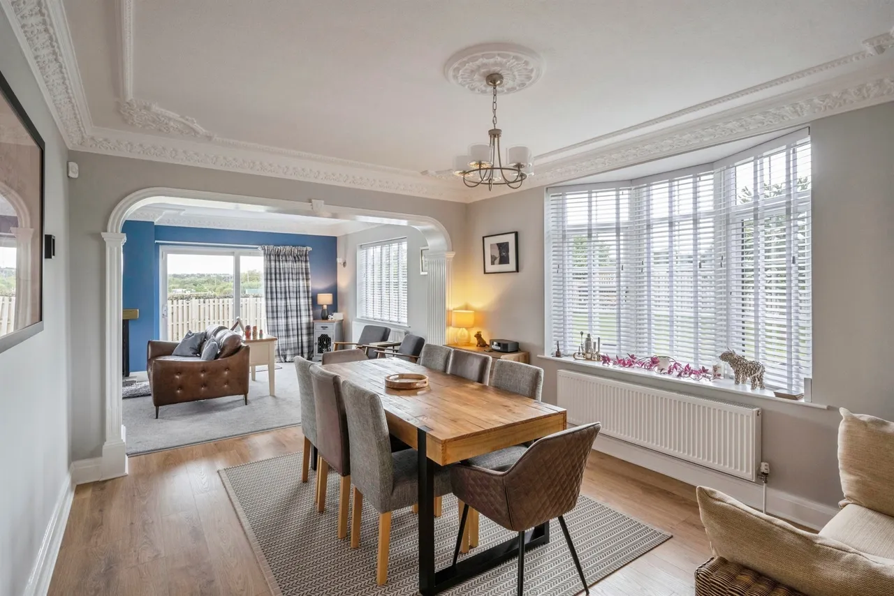 Doncaster Road, Harlington, DN5, photo 11