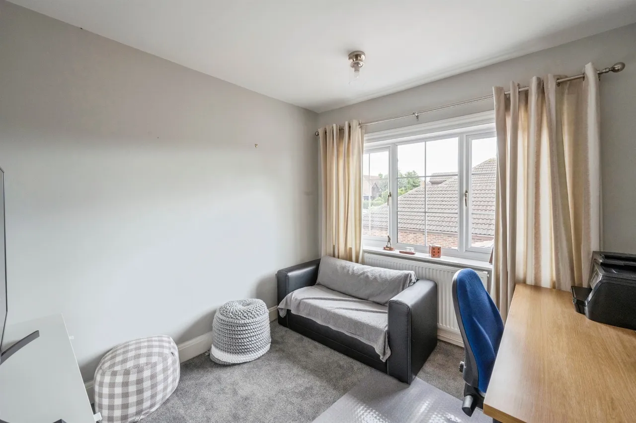 Doncaster Road, Harlington, DN5, photo 23