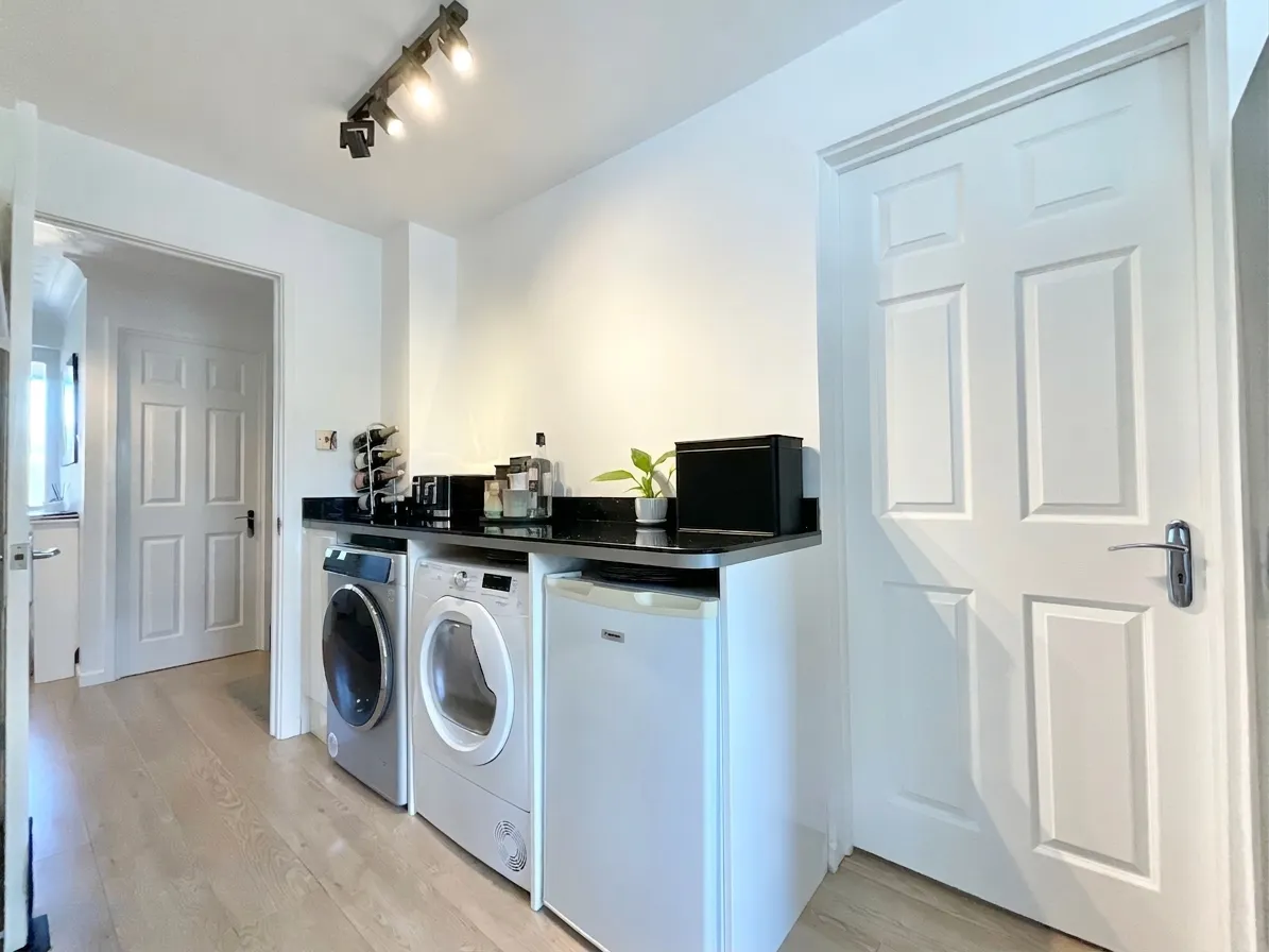 Charlcote Crescent, Crewe, CW2, photo 11
