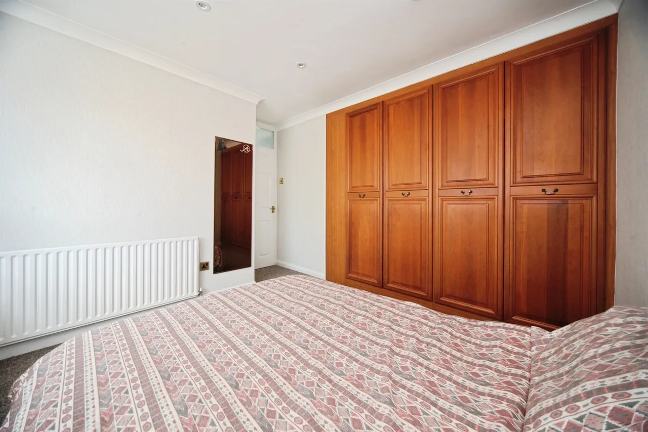 Balcombe Close, Luton, photo 11