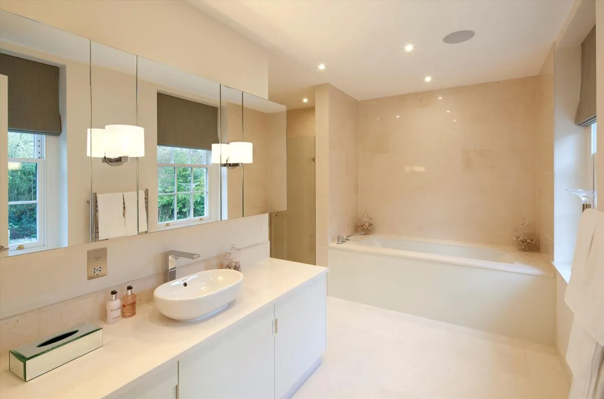 Wildwood Road, London, NW11, photo 18