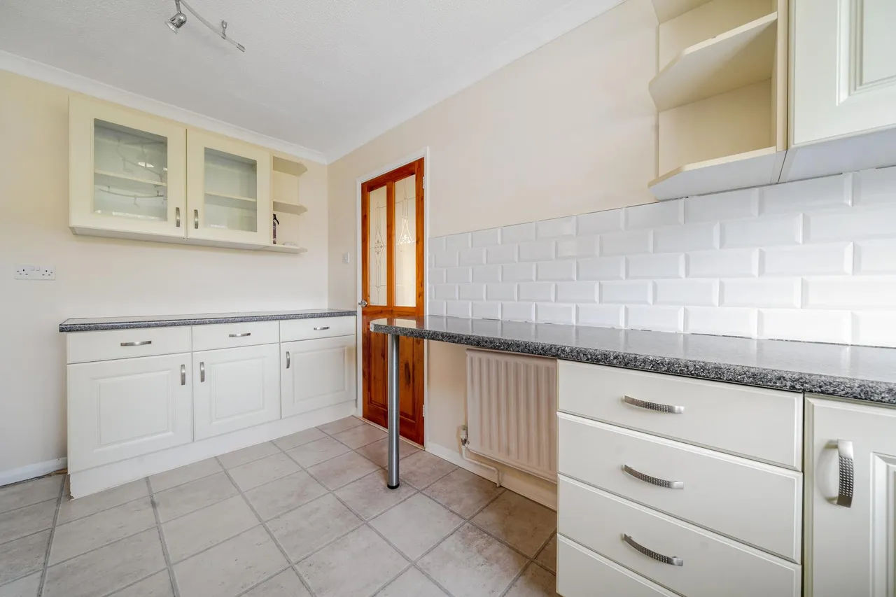 Cumberland Avenue, Basingstoke, RG22, photo 4