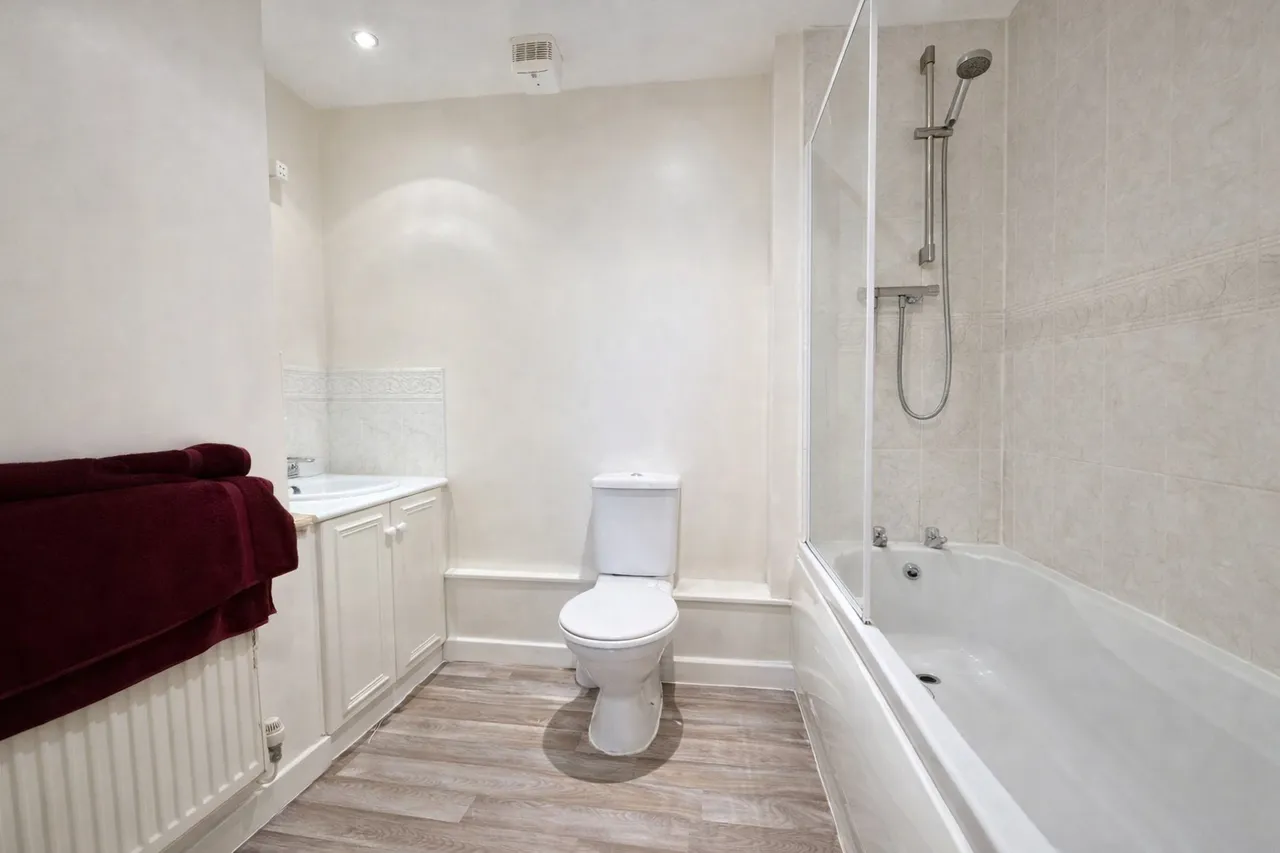 Newton Road, Great Barr, B43, photo 7