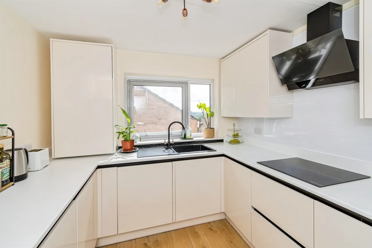 Woolford Close, Winchester, photo 4
