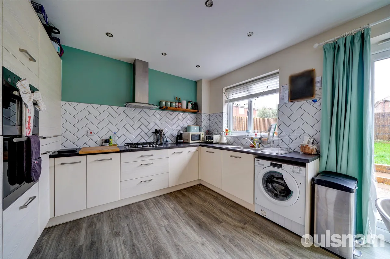 Raven Gardens, Droitwich, Worcestershire, WR9 7GE, photo 9