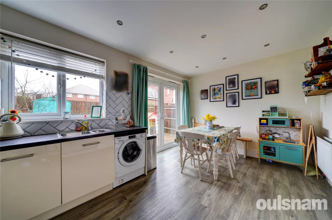 Raven Gardens, Droitwich, Worcestershire, WR9 7GE, photo 7