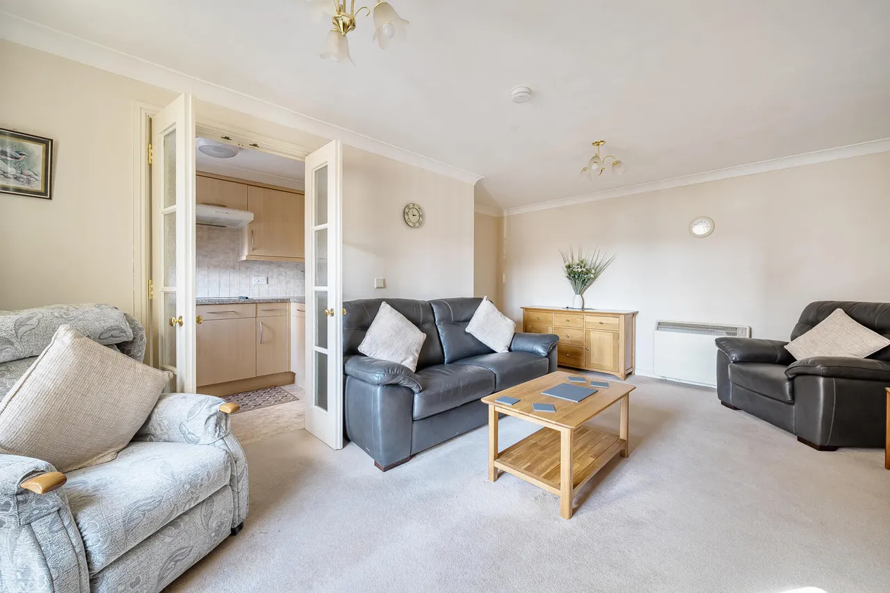 New Park Street, Devizes, SN10, photo 14
