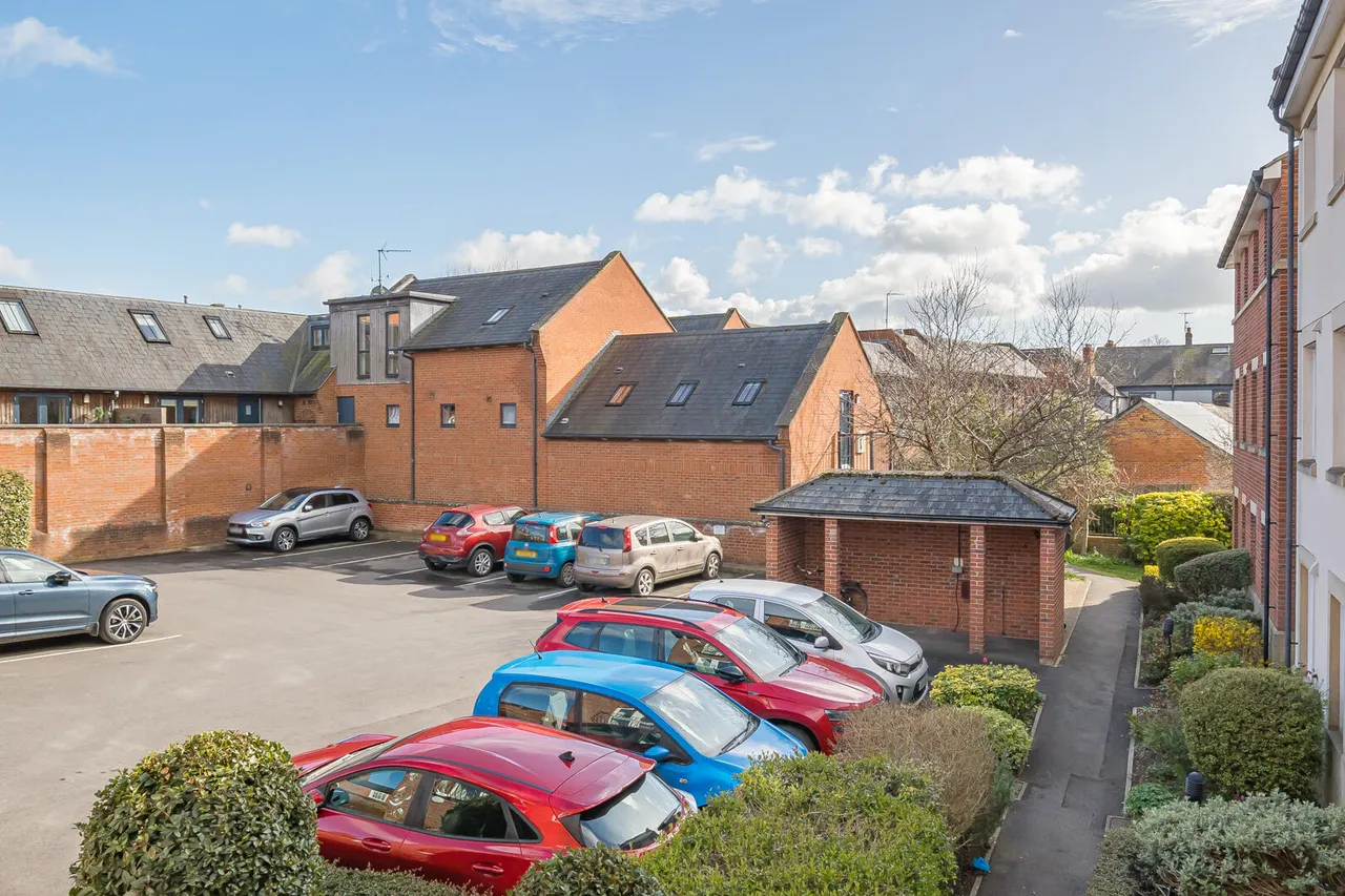 New Park Street, Devizes, SN10, photo 10