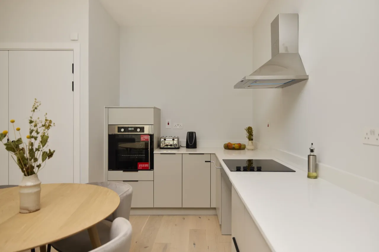 Coverdale Road, Willesden Green, NW2 4BE, photo 21