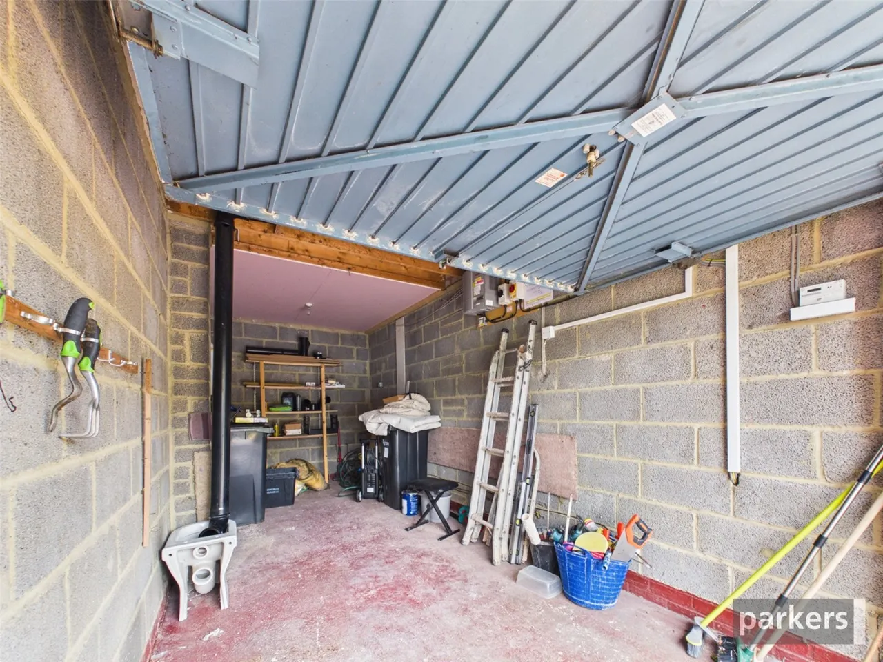 Hutton Close, Earley, RG6, photo 16