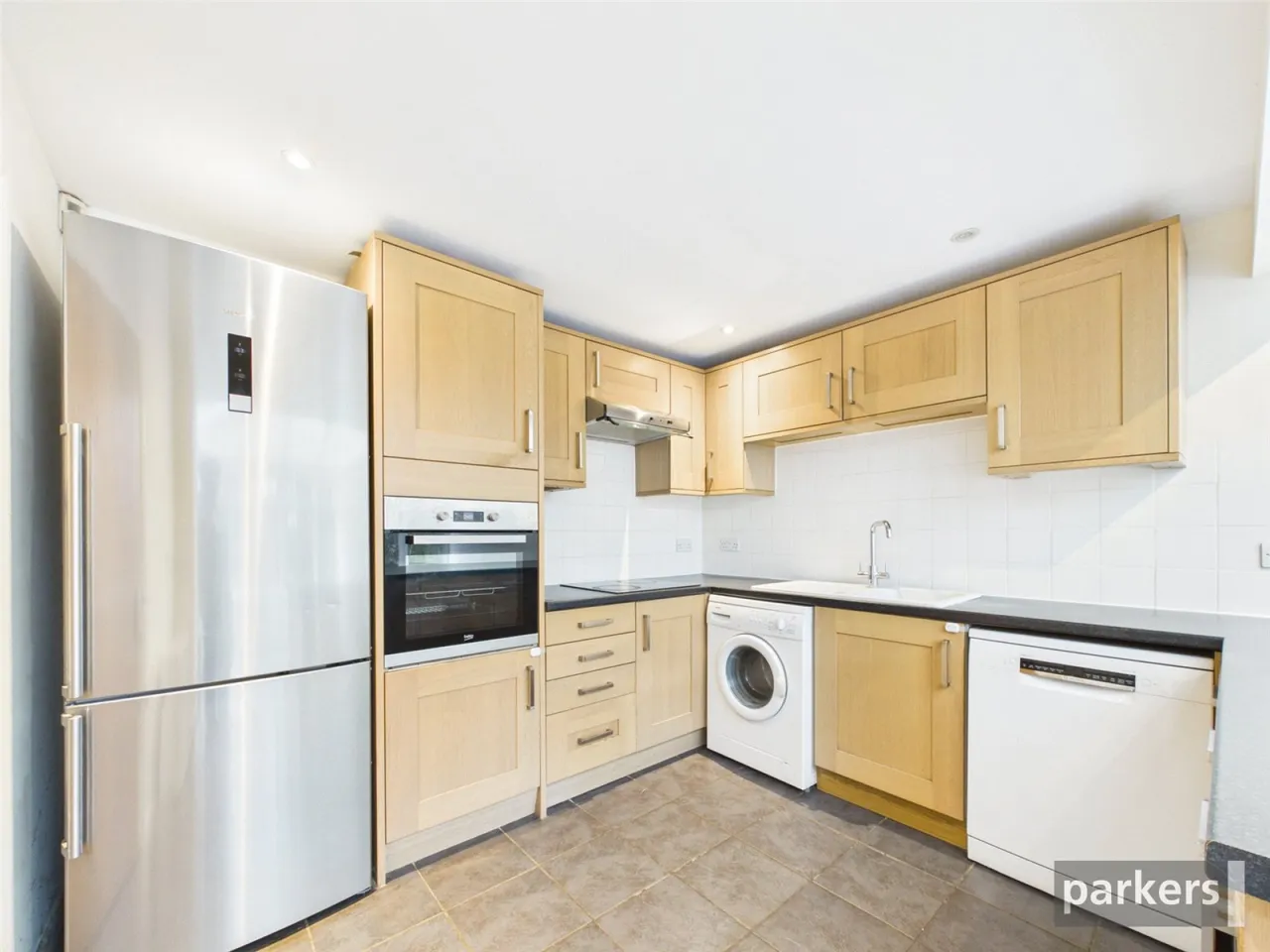 Hutton Close, Earley, RG6, photo 3