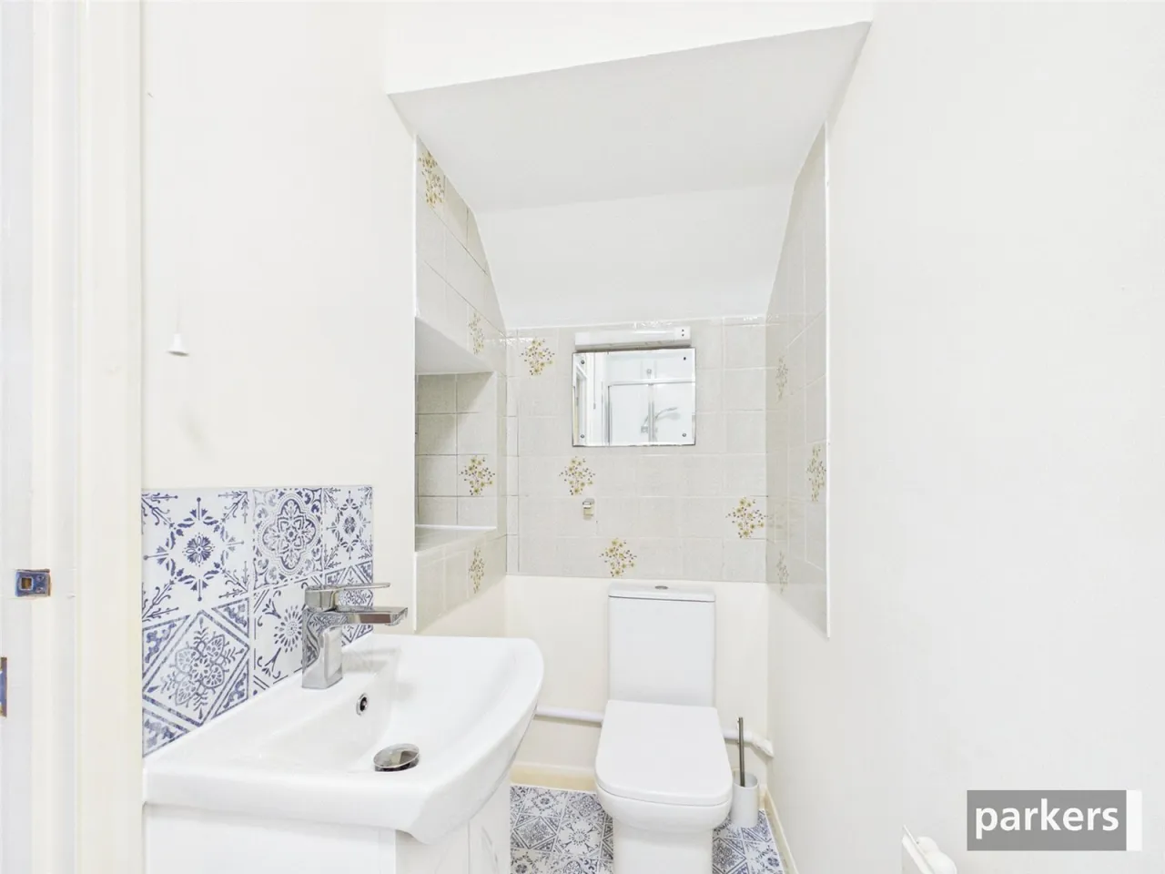 Hutton Close, Earley, RG6, photo 9