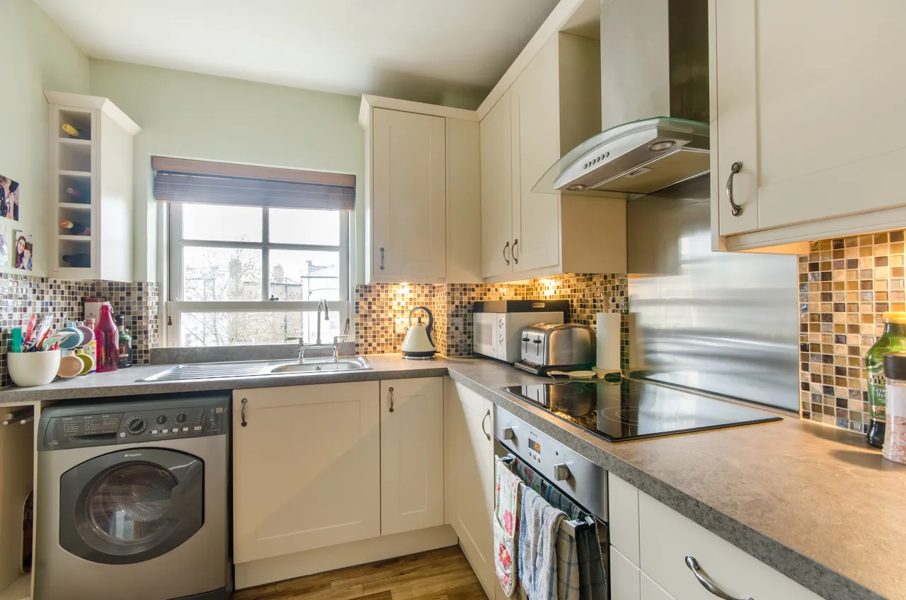 27 Brooklands Court, Cavendish Road, London, photo 8