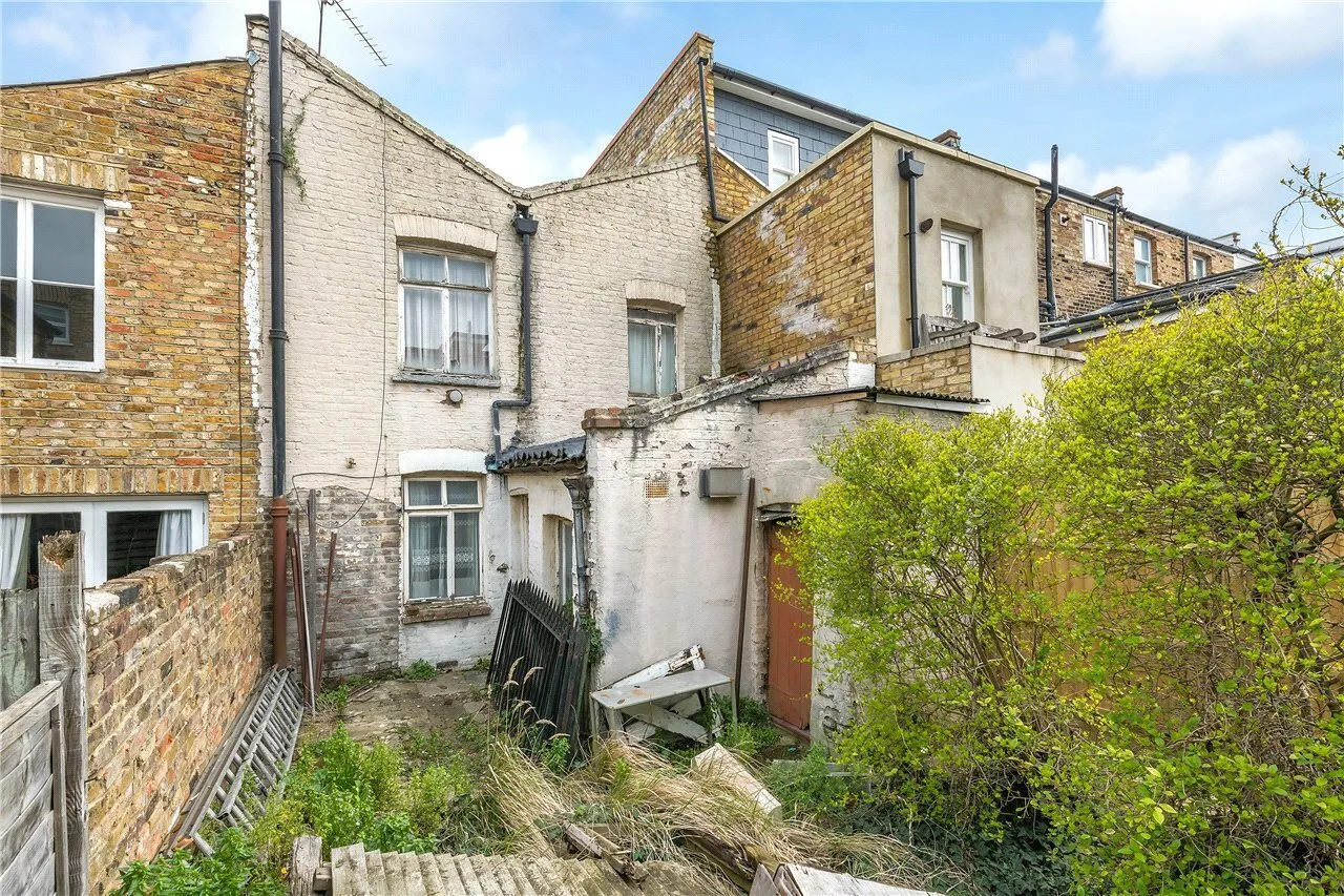 Poyntz Road, London, SW11, photo 2