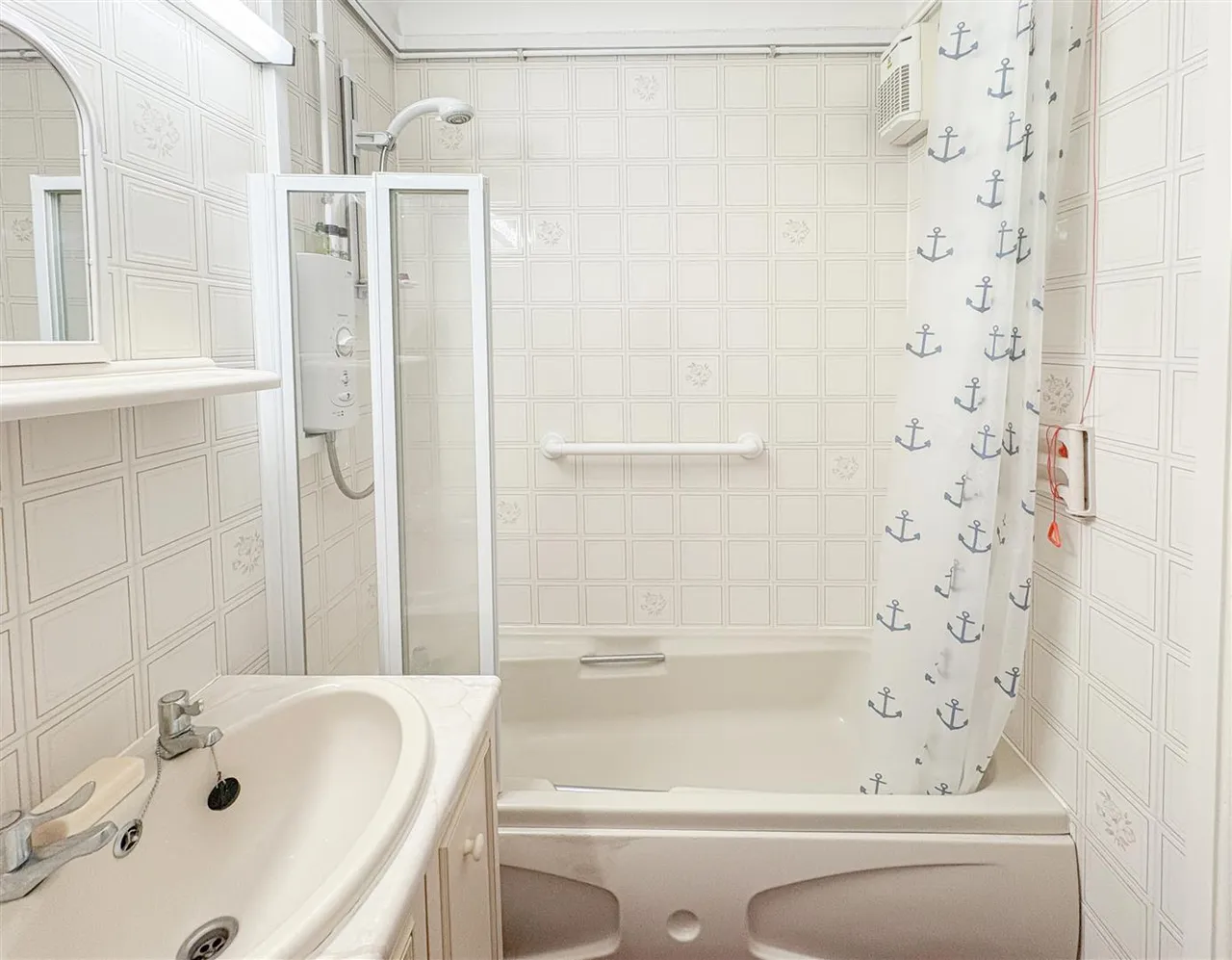 St. Helens Crescent, Hastings, East Sussex, TN34 2SQ, photo 9