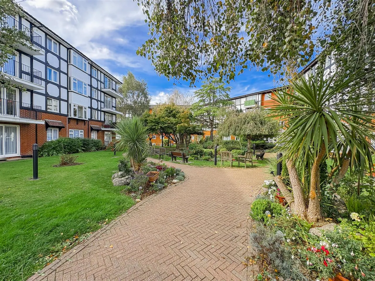 St. Helens Crescent, Hastings, East Sussex, TN34 2SQ, photo 13