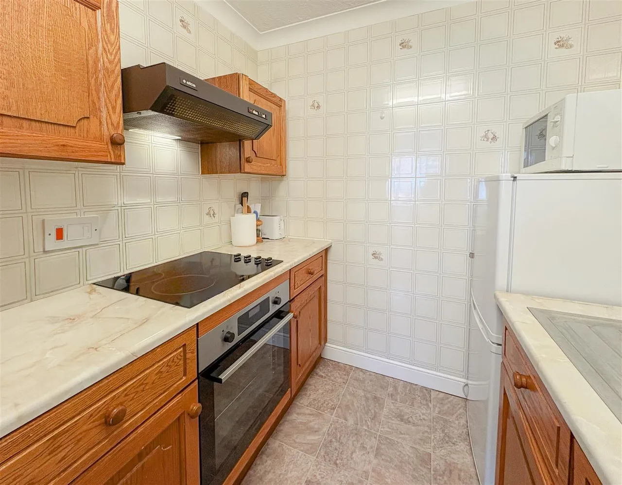 St. Helens Crescent, Hastings, East Sussex, TN34 2SQ, photo 6