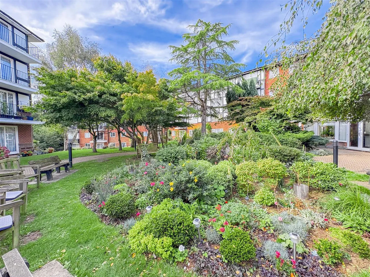 St. Helens Crescent, Hastings, East Sussex, TN34 2SQ, photo 11