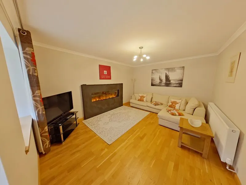 2 bed house to rent — Breadalbane Crescent, Wick KW1 5AS