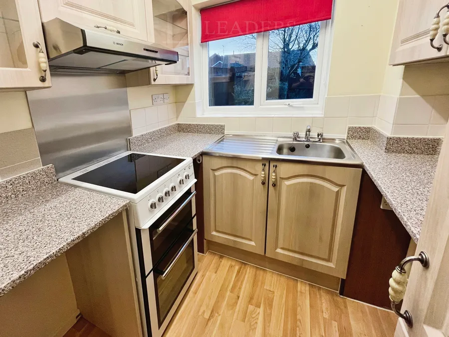 Fairway Road, Shepshed, LE12, photo 8