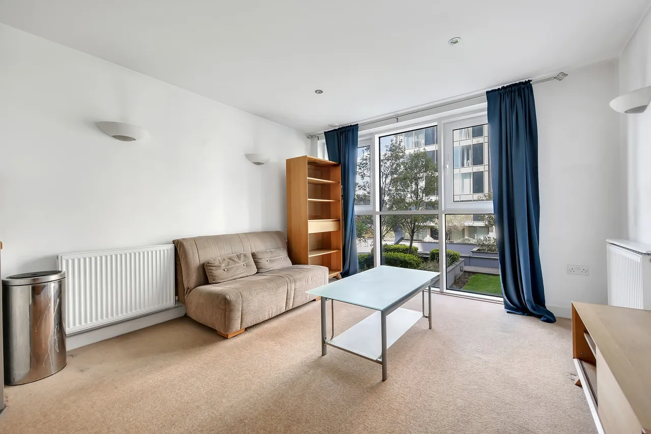 Flat 95 Adriatic Apartments, 20 Western Gateway, London, E16 1BU, photo 4