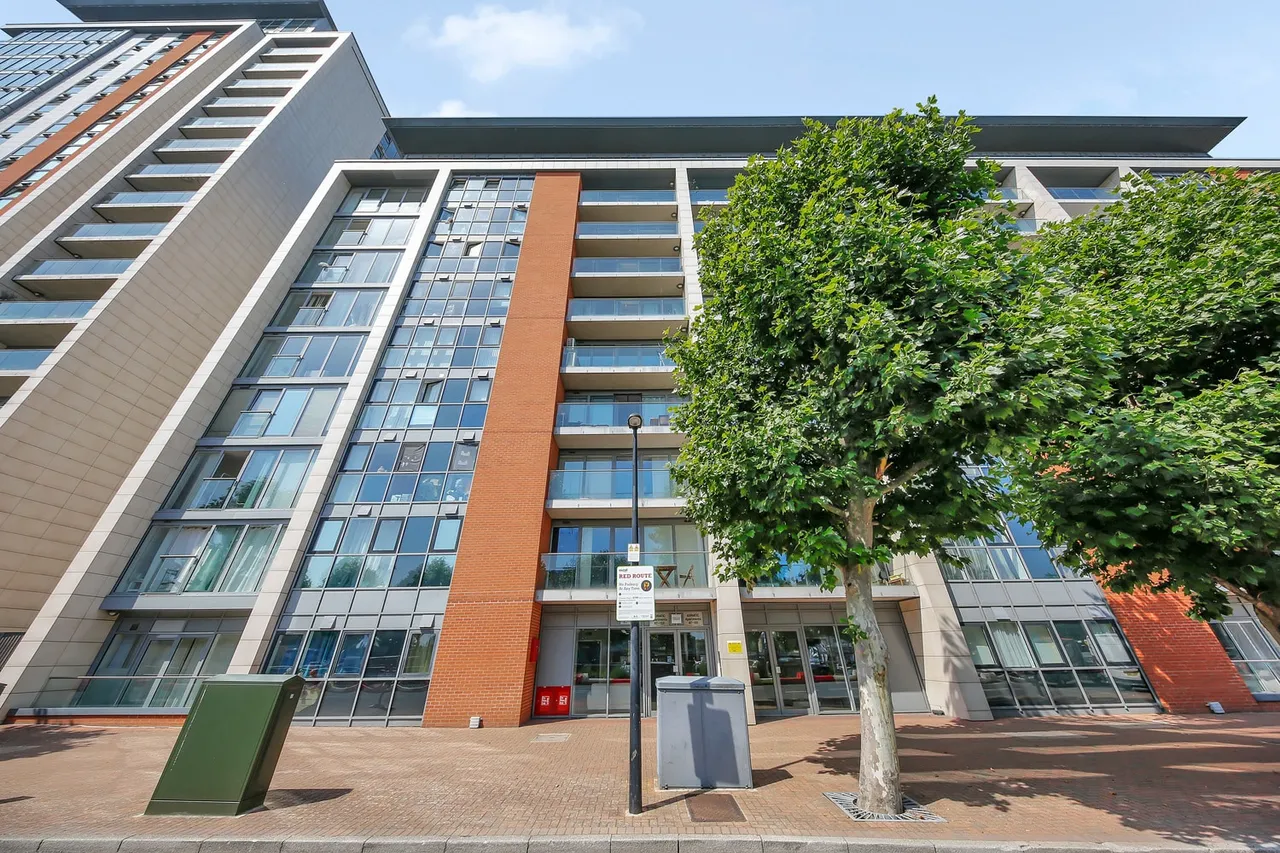 Flat 95 Adriatic Apartments, 20 Western Gateway, London, E16 1BU, photo 2