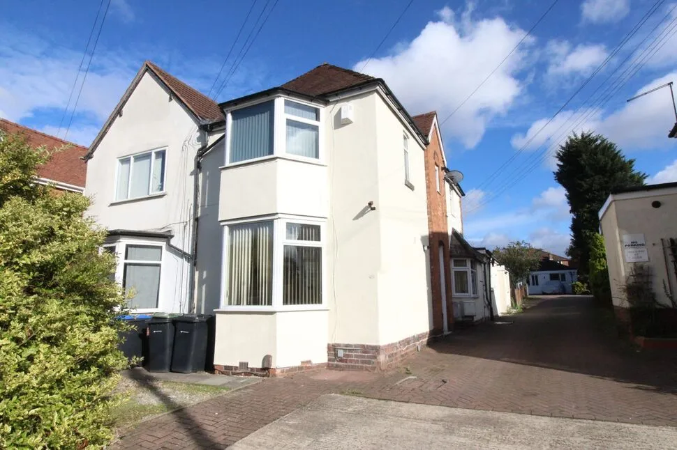 2 bed flat for sale, Yew Tree Lane, Yardley, B26
