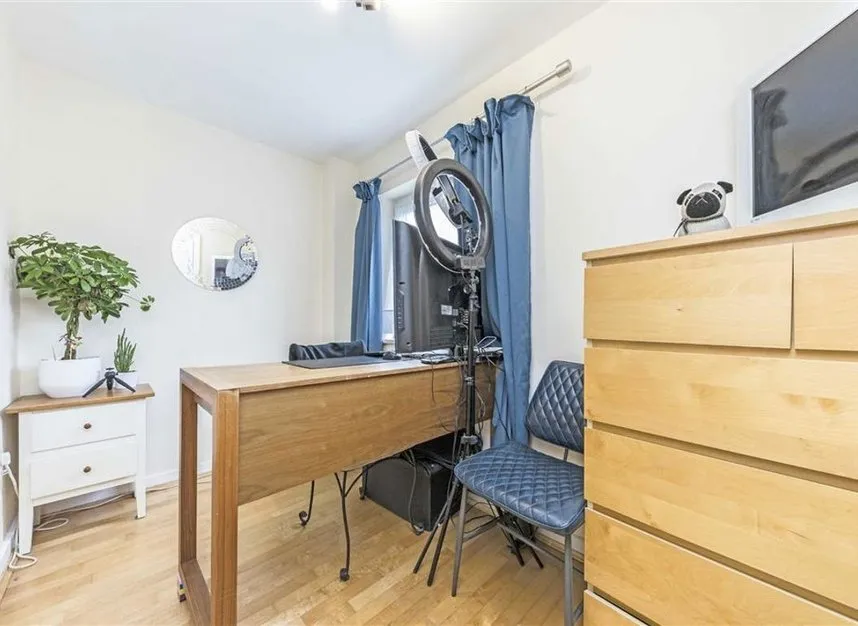 Mill Pond Close, Vauxhall, SW8, photo 6