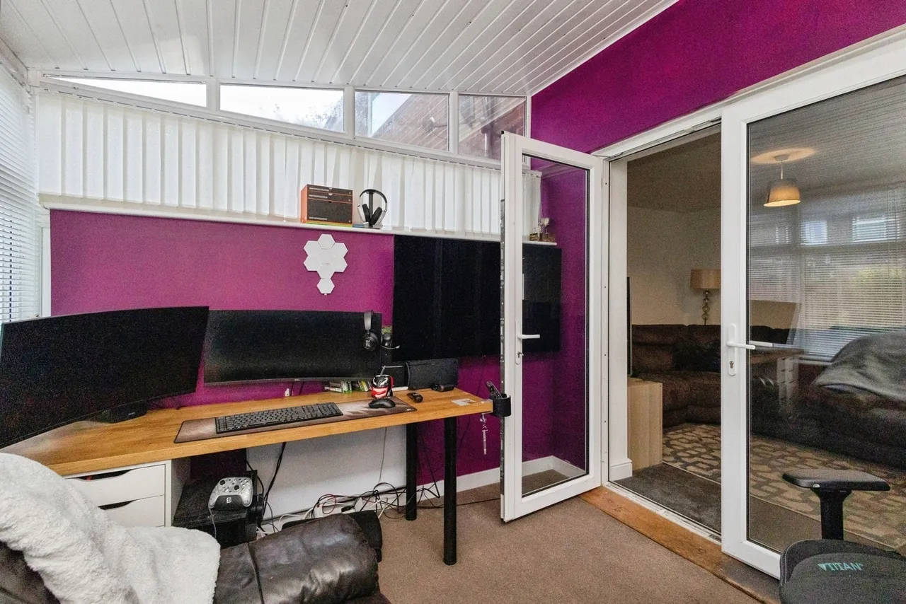 Trent Close, Stockport, Greater Manchester, SK5, photo 9