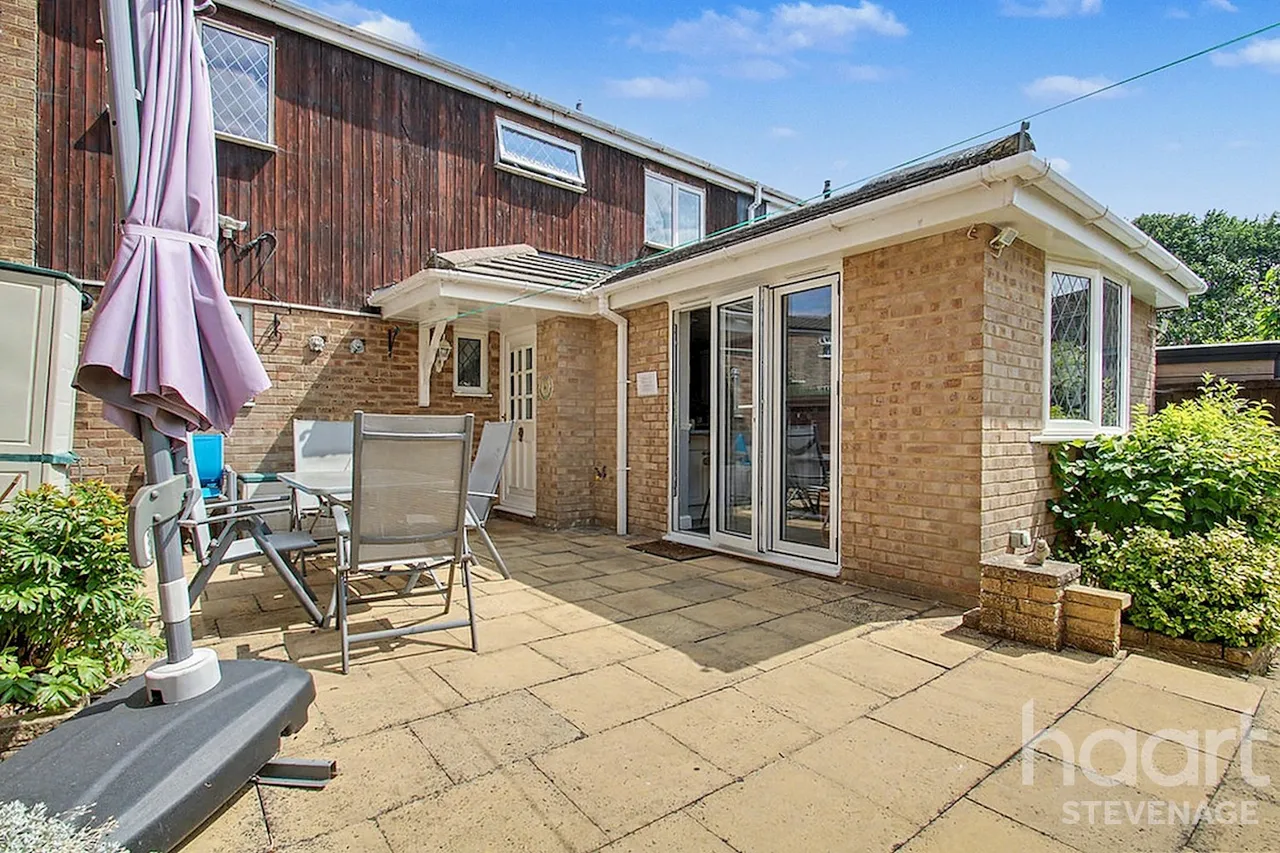 York Road, Stevenage, SG1, photo 6