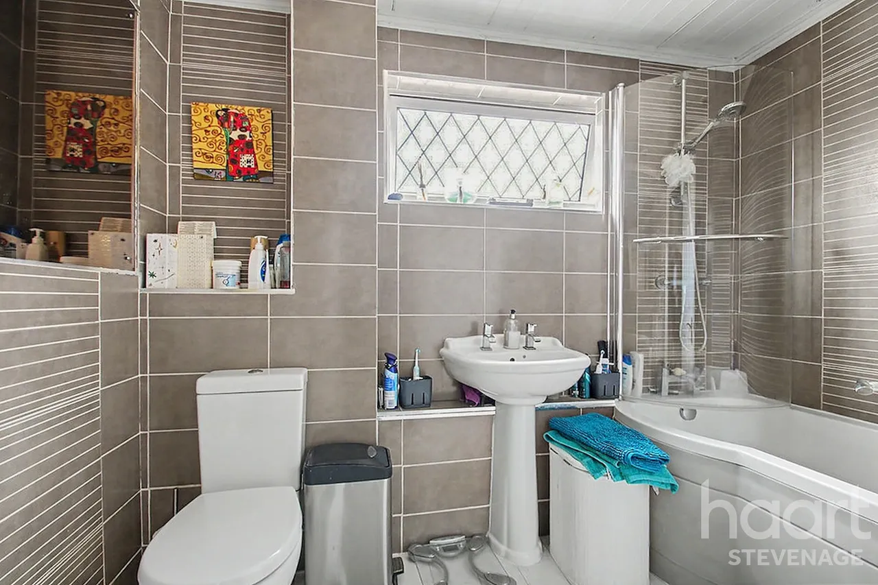 York Road, Stevenage, SG1, photo 18