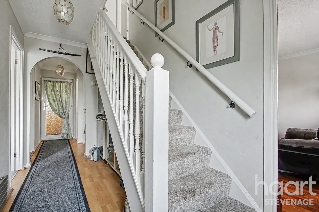 York Road, Stevenage, SG1, photo 7