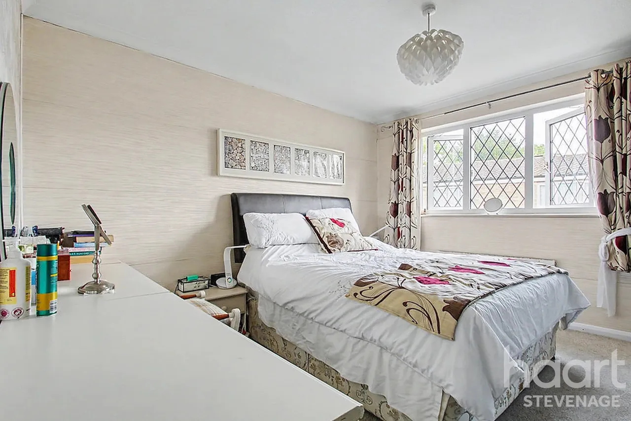 York Road, Stevenage, SG1, photo 15