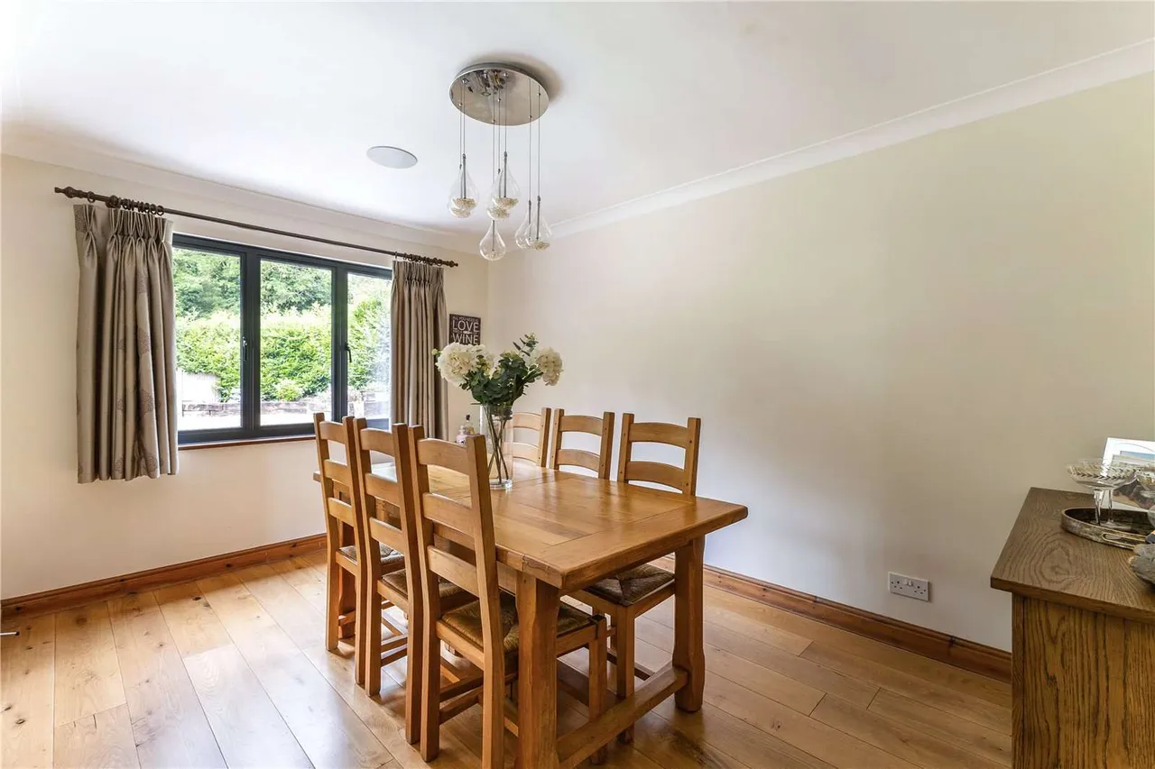North Park Lane, Godstone, Surrey, RH9 8ND, photo 5