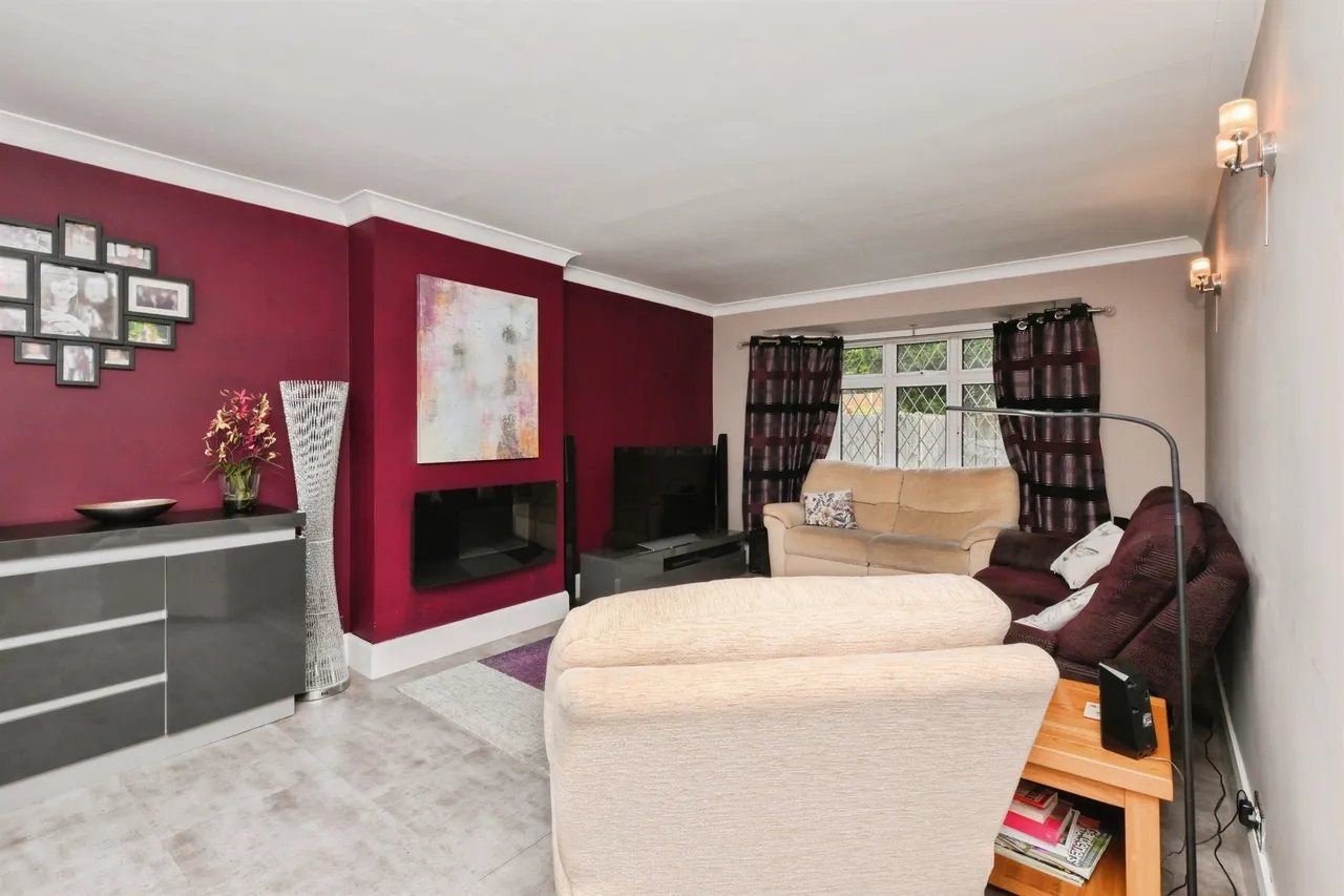Ware Road, Hailey, Hertford, photo 6