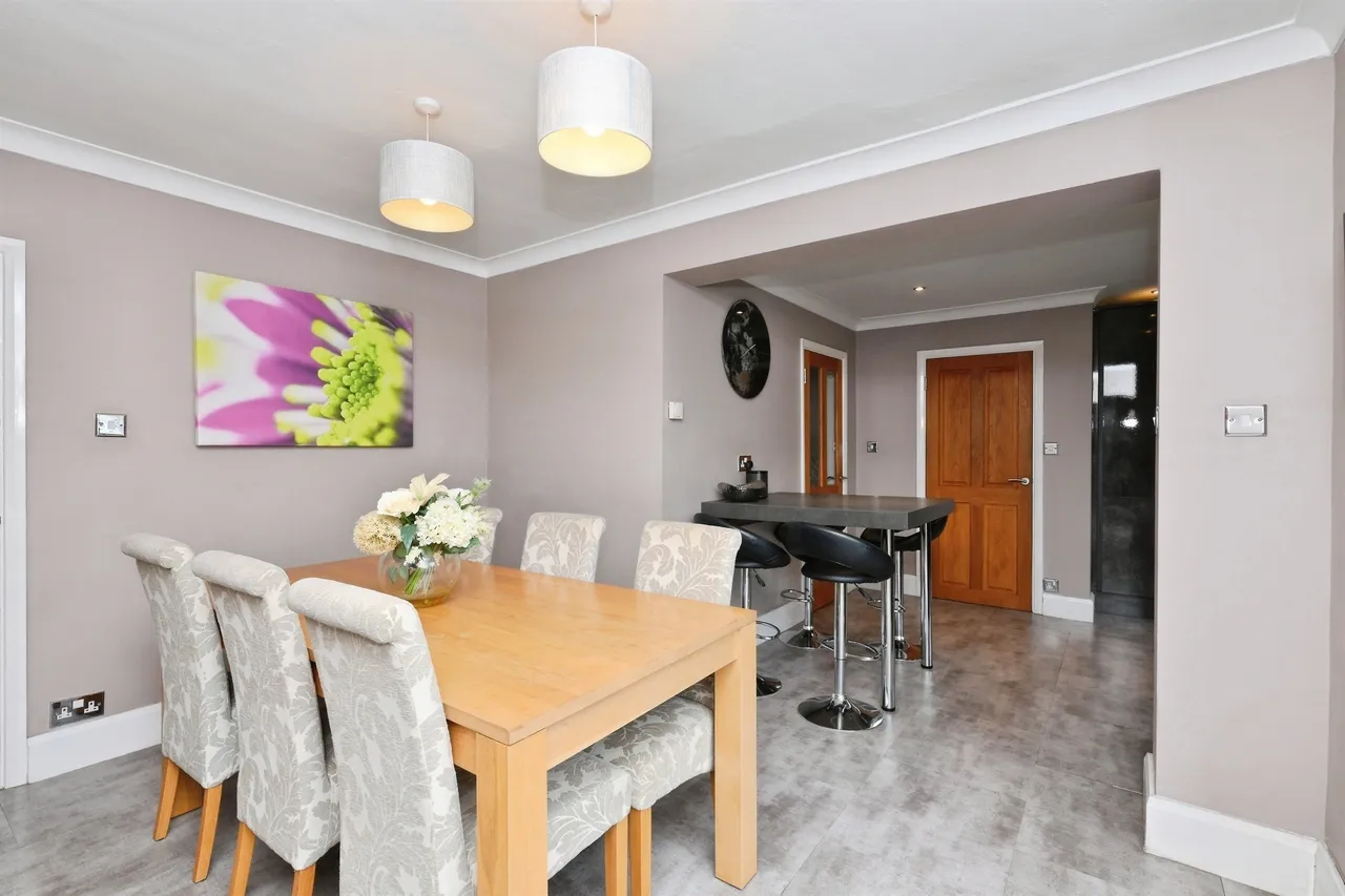 Ware Road, Hailey, Hertford, photo 4