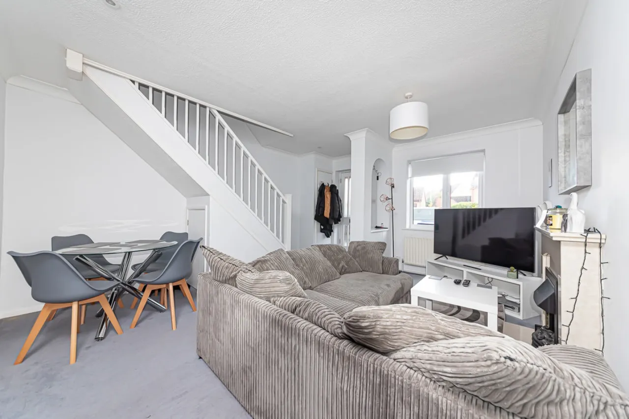 Winkfield Row, Bracknell, RG12, photo 3