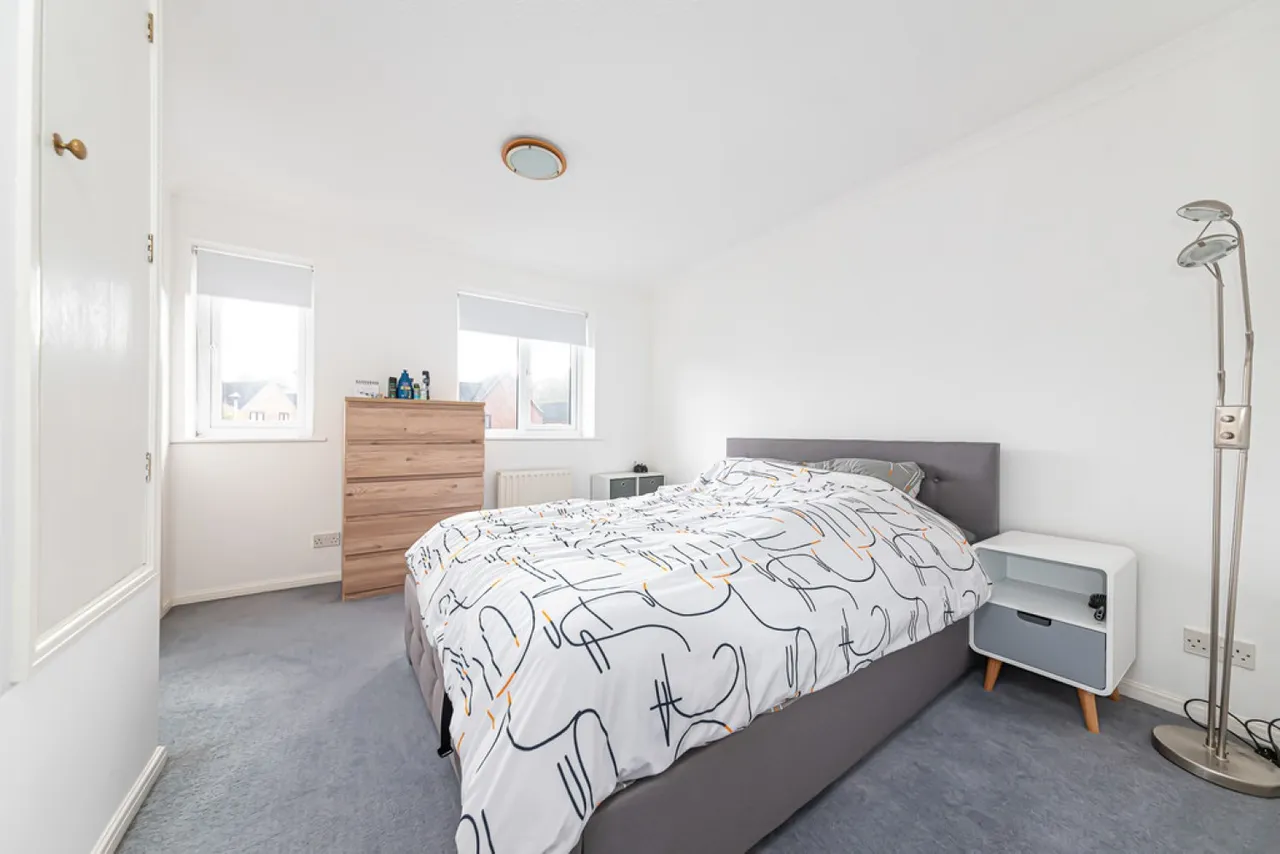 Winkfield Row, Bracknell, RG12, photo 6
