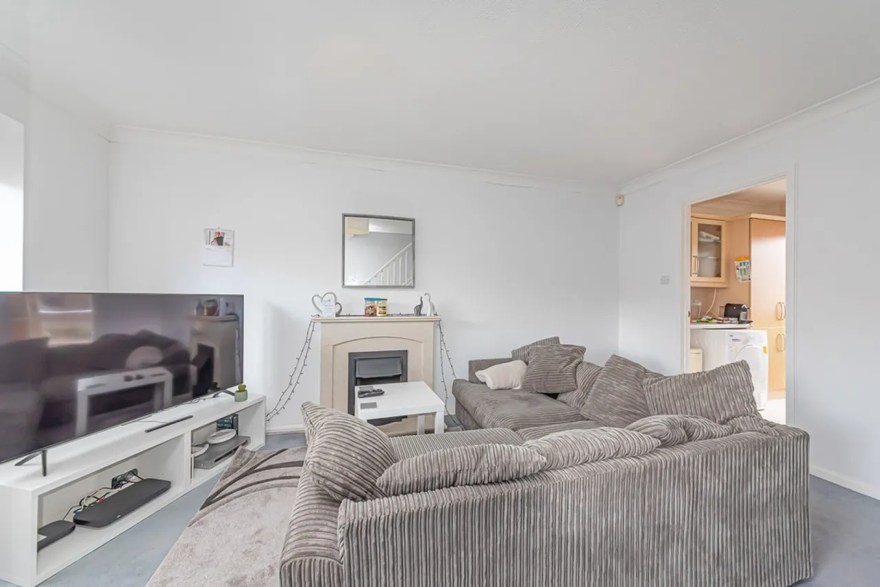 Winkfield Row, Bracknell, RG12, photo 4
