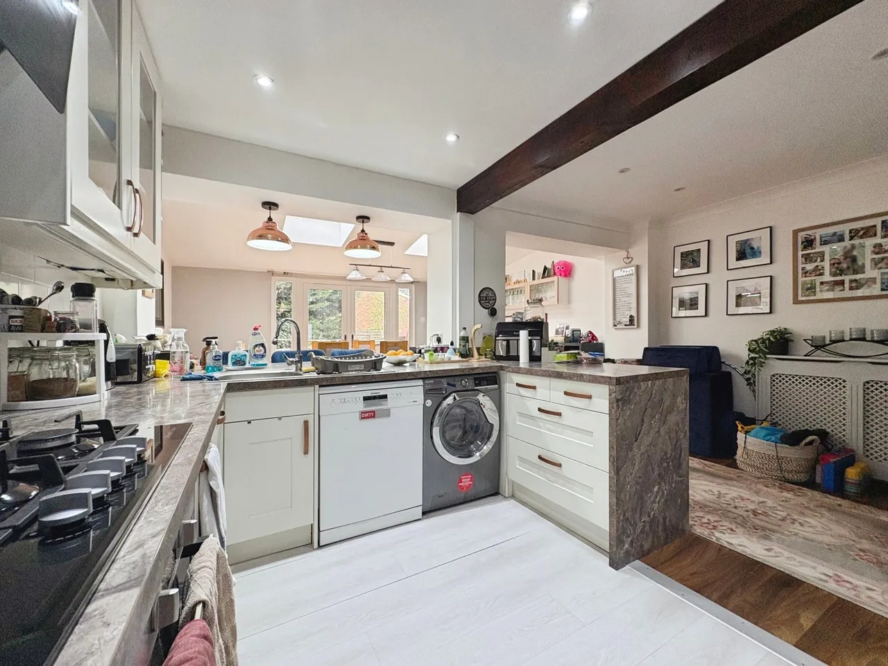 White Cottage Close, Farnham, GU9, photo 10