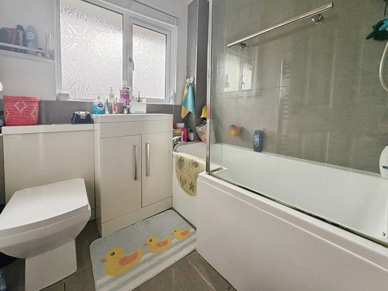 White Cottage Close, Farnham, GU9, photo 12