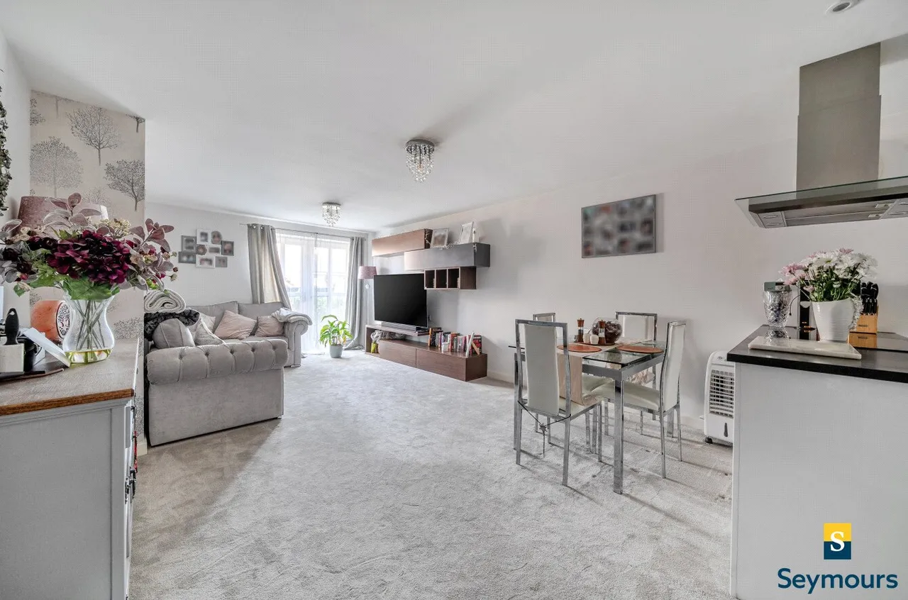 Worplesdon Road, Guildford, GU2, photo 9