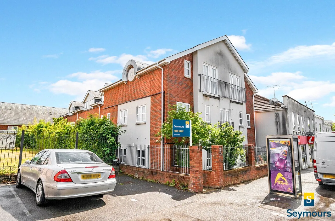 Worplesdon Road, Guildford, GU2, photo 15