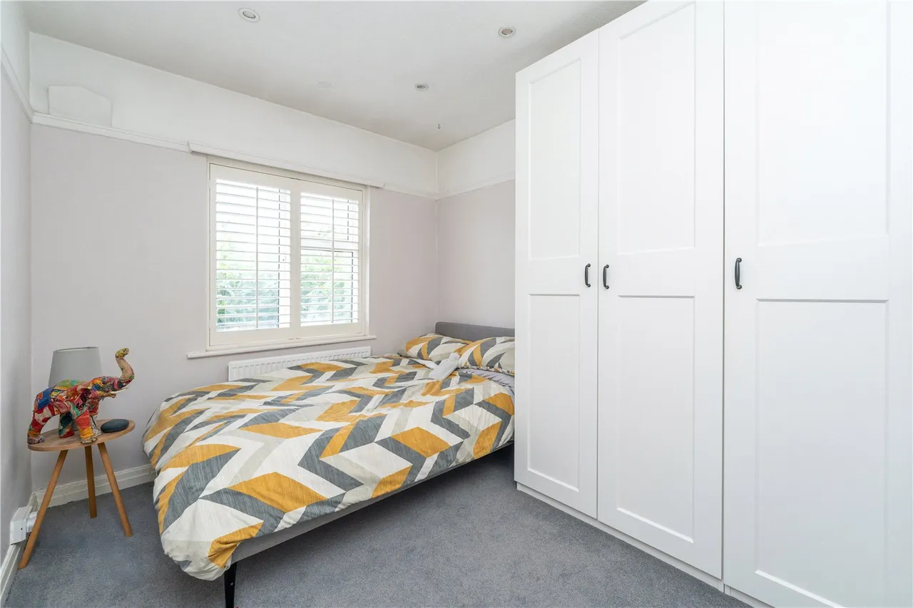 Craneford Way, Twickenham, TW2 7SQ, photo 8