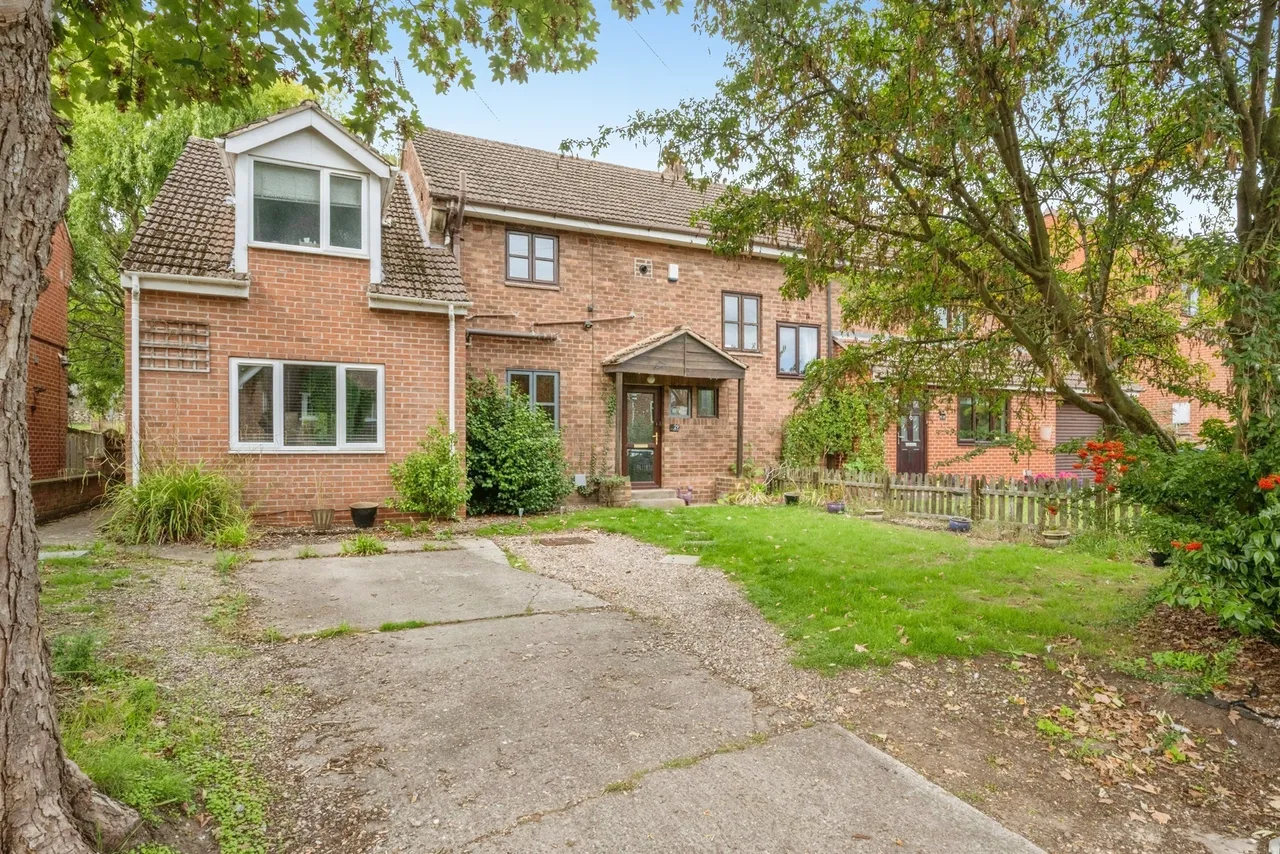 3 bed house for sale — Martin Lane, Bawtry, Doncaster