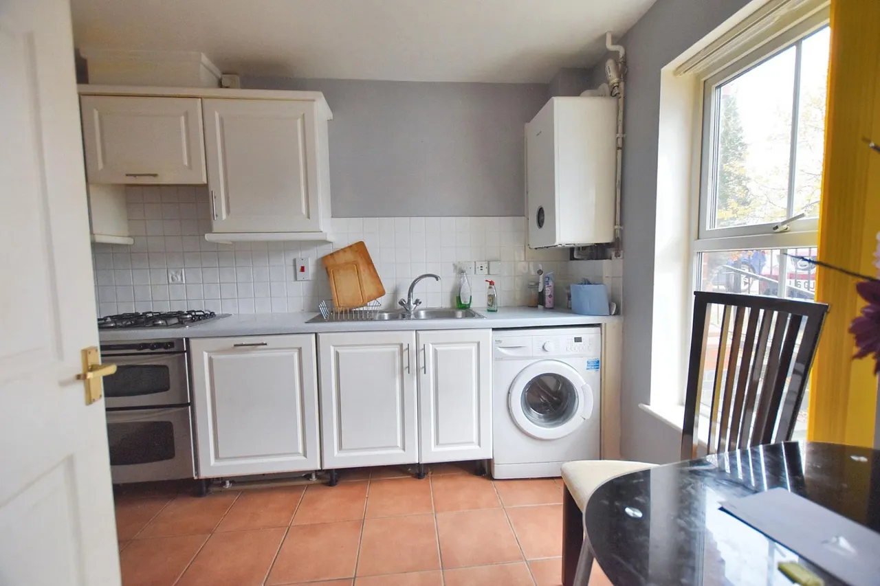 Christ Church Close, Stamford, PE9, photo 6