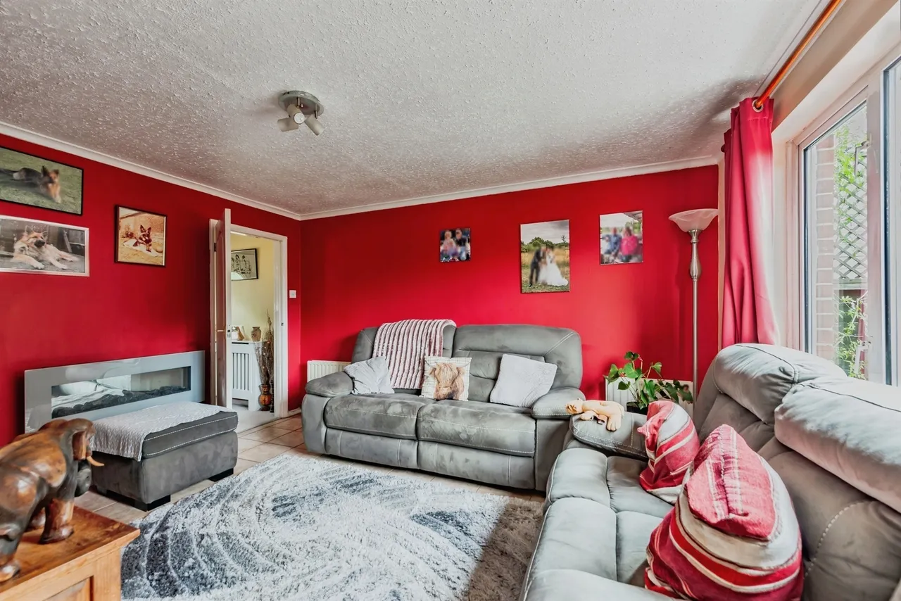 Atherfield Road, Reigate, photo 3