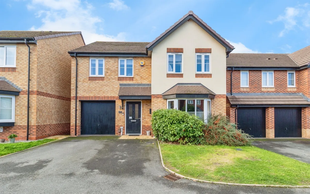 4 bed house for sale — Winnow Avenue, Stafford
