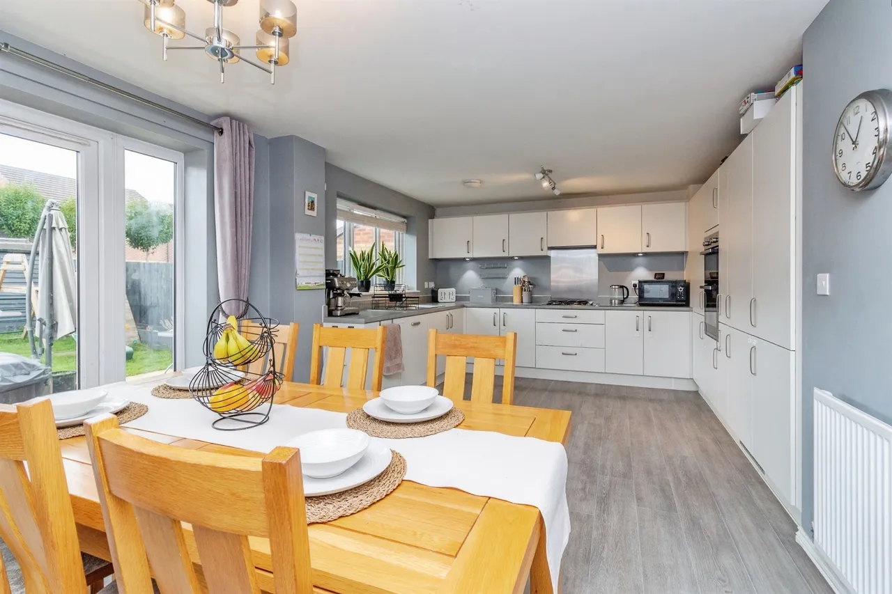 Winnow Avenue, Stafford, photo 4