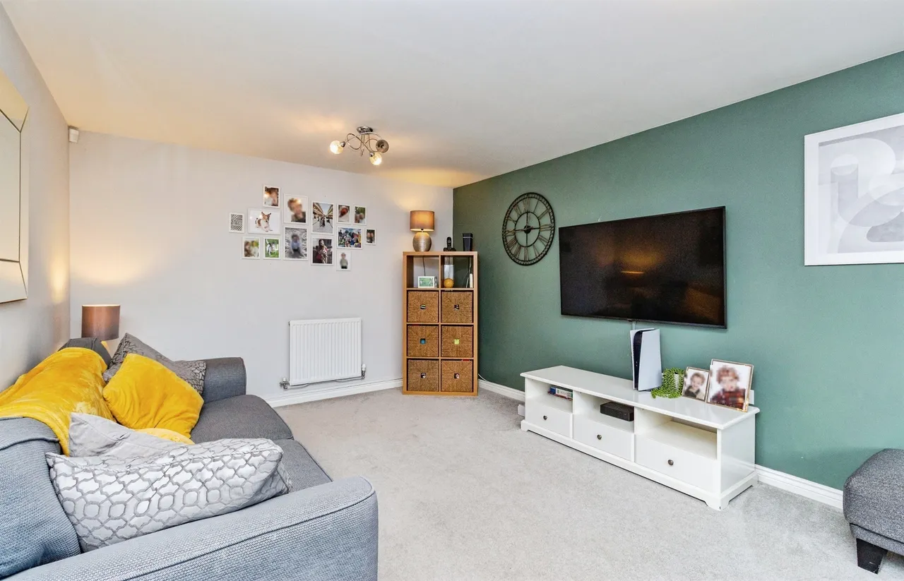 Winnow Avenue, Stafford, photo 6
